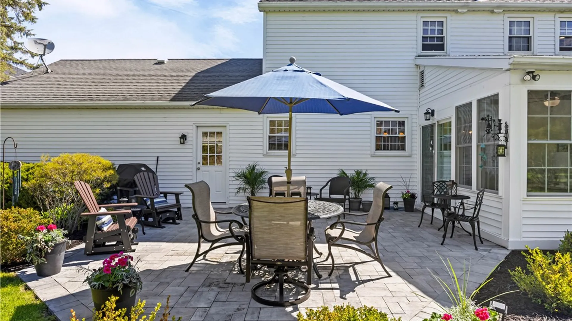 Property at 14 Summit Oaks, Pittsford, NY 14534 33