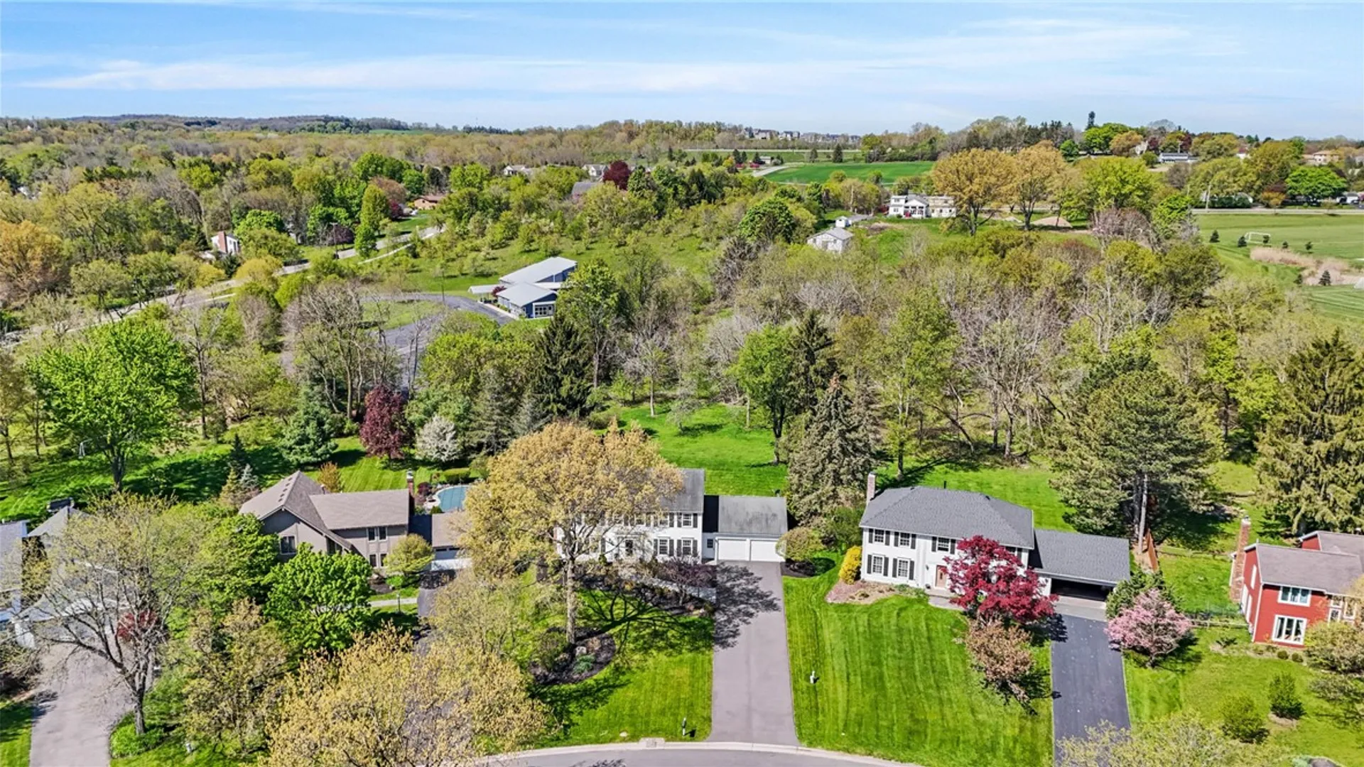 Property at 14 Summit Oaks, Pittsford, NY 14534 36