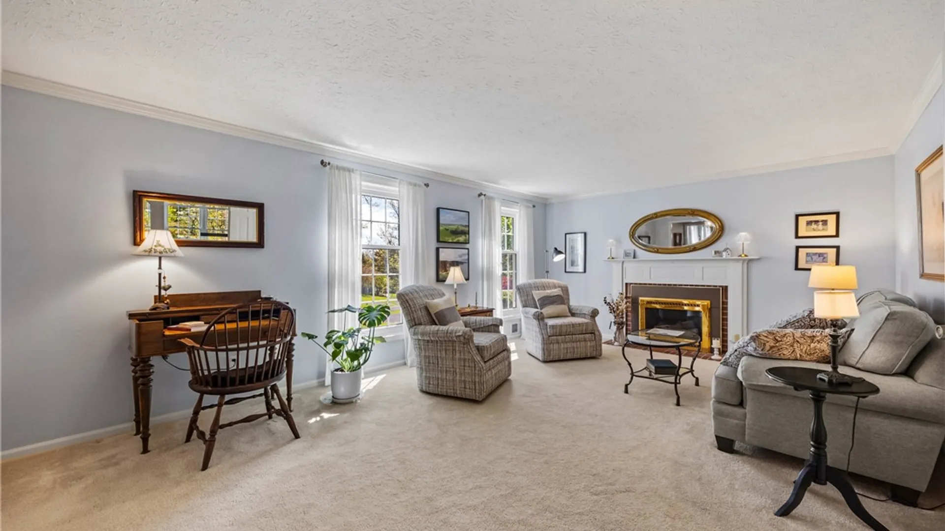 Property at 14 Summit Oaks, Pittsford, NY 14534 8