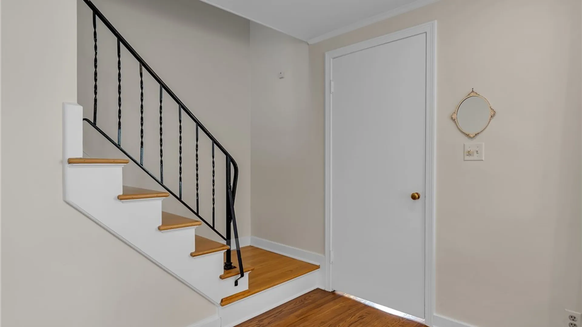 Property at 201 Lamont Drive, Amherst, NY 14226 10