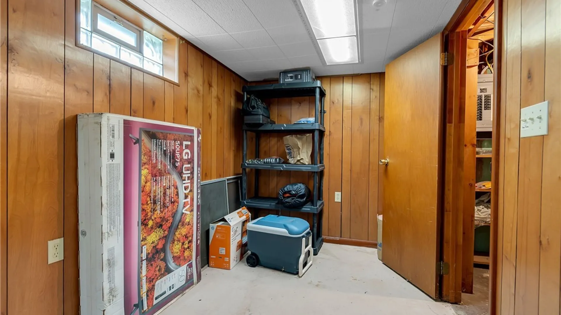Property at 201 Lamont Drive, Amherst, NY 14226 32