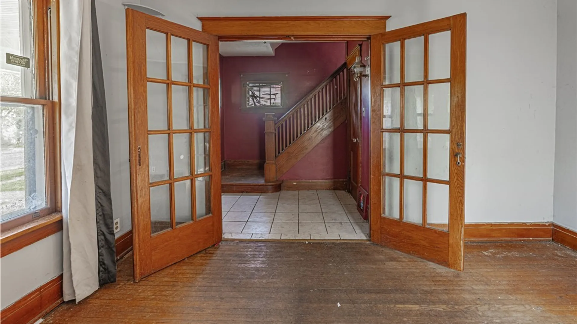 Property at 2204 Ontario Avenue, Niagara Falls, NY 14305 14
