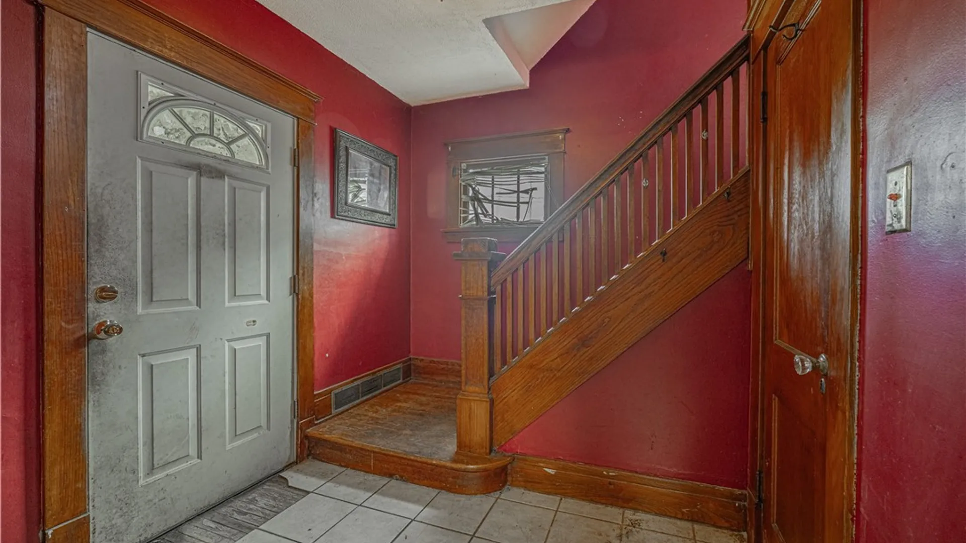 Property at 2204 Ontario Avenue, Niagara Falls, NY 14305 15