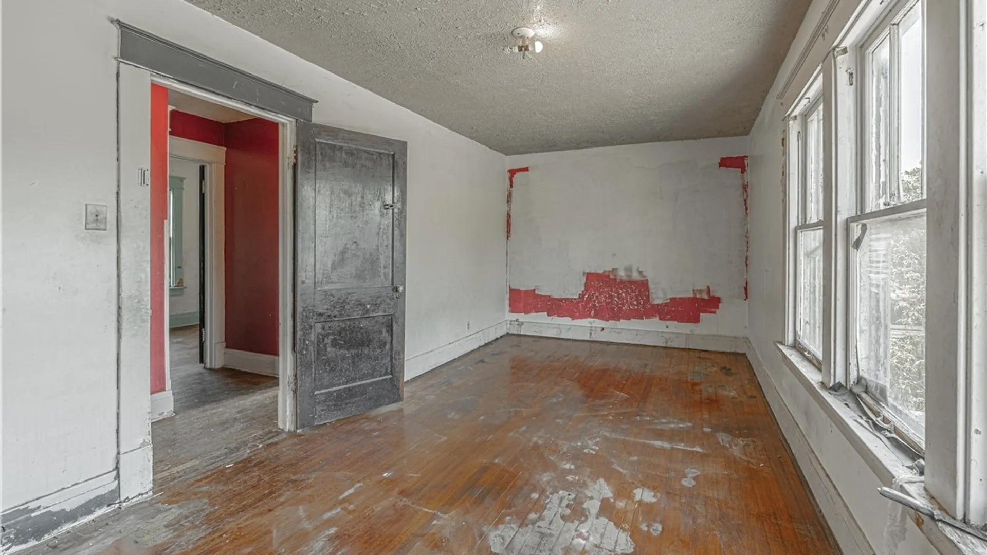 Property at 2204 Ontario Avenue, Niagara Falls, NY 14305 24