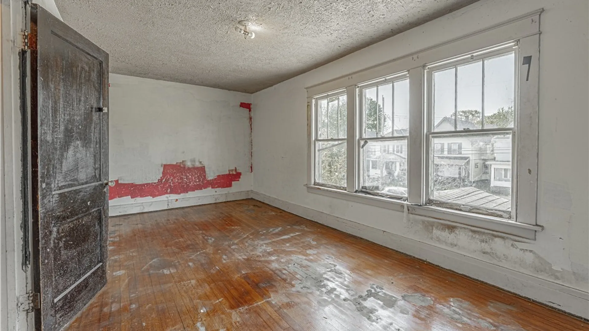 Property at 2204 Ontario Avenue, Niagara Falls, NY 14305 25