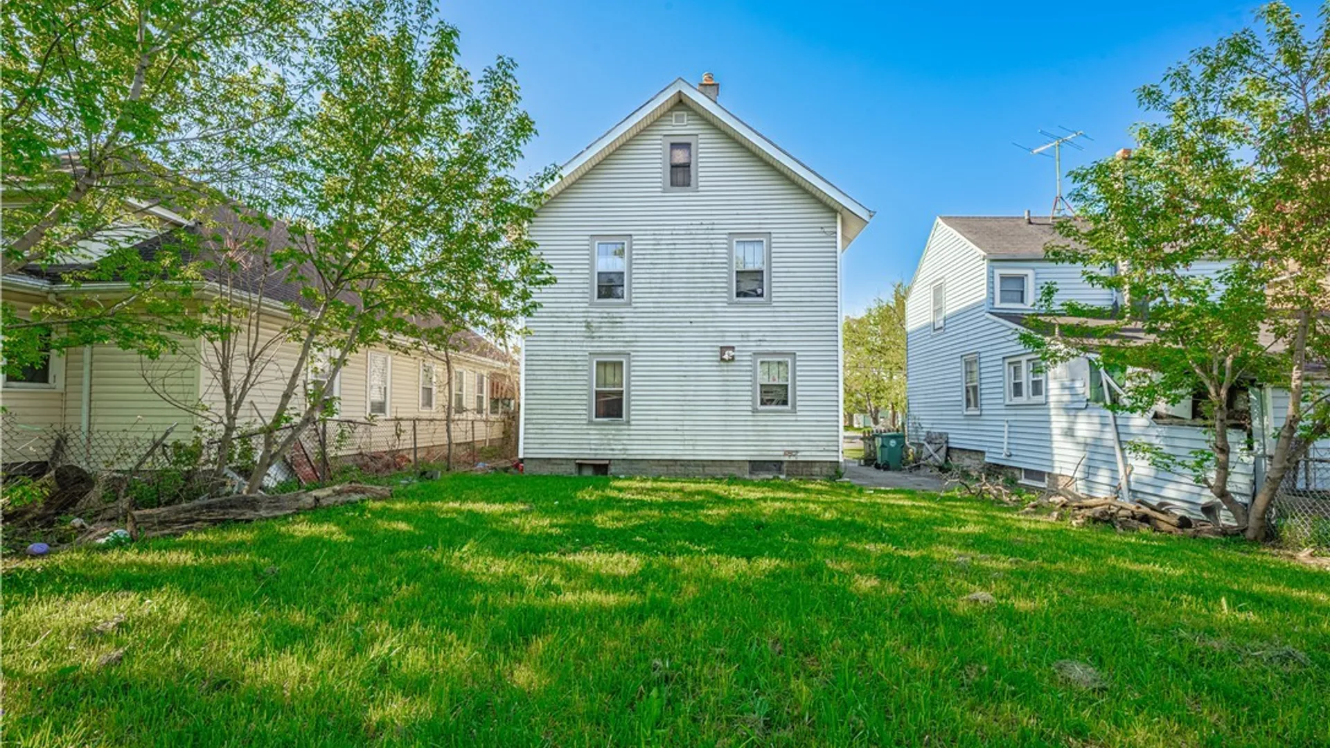 Property at 2204 Ontario Avenue, Niagara Falls, NY 14305 28