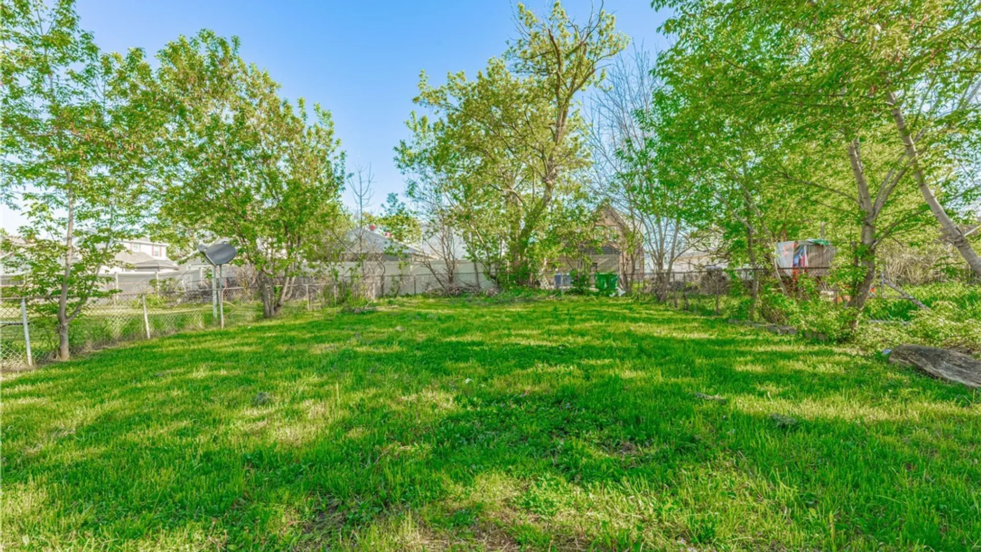 Property at 2204 Ontario Avenue, Niagara Falls, NY 14305 30