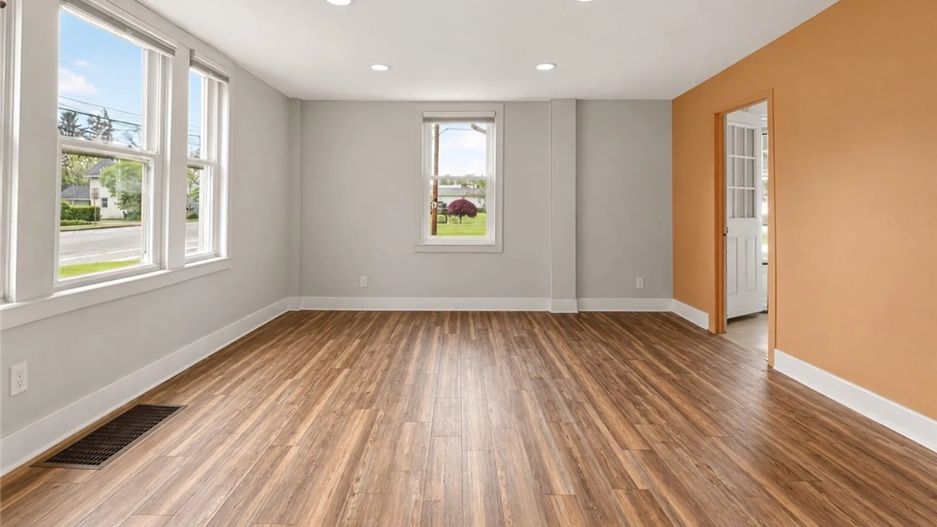 Property at 2 Pratt Road, Manchester, NY 14504 14