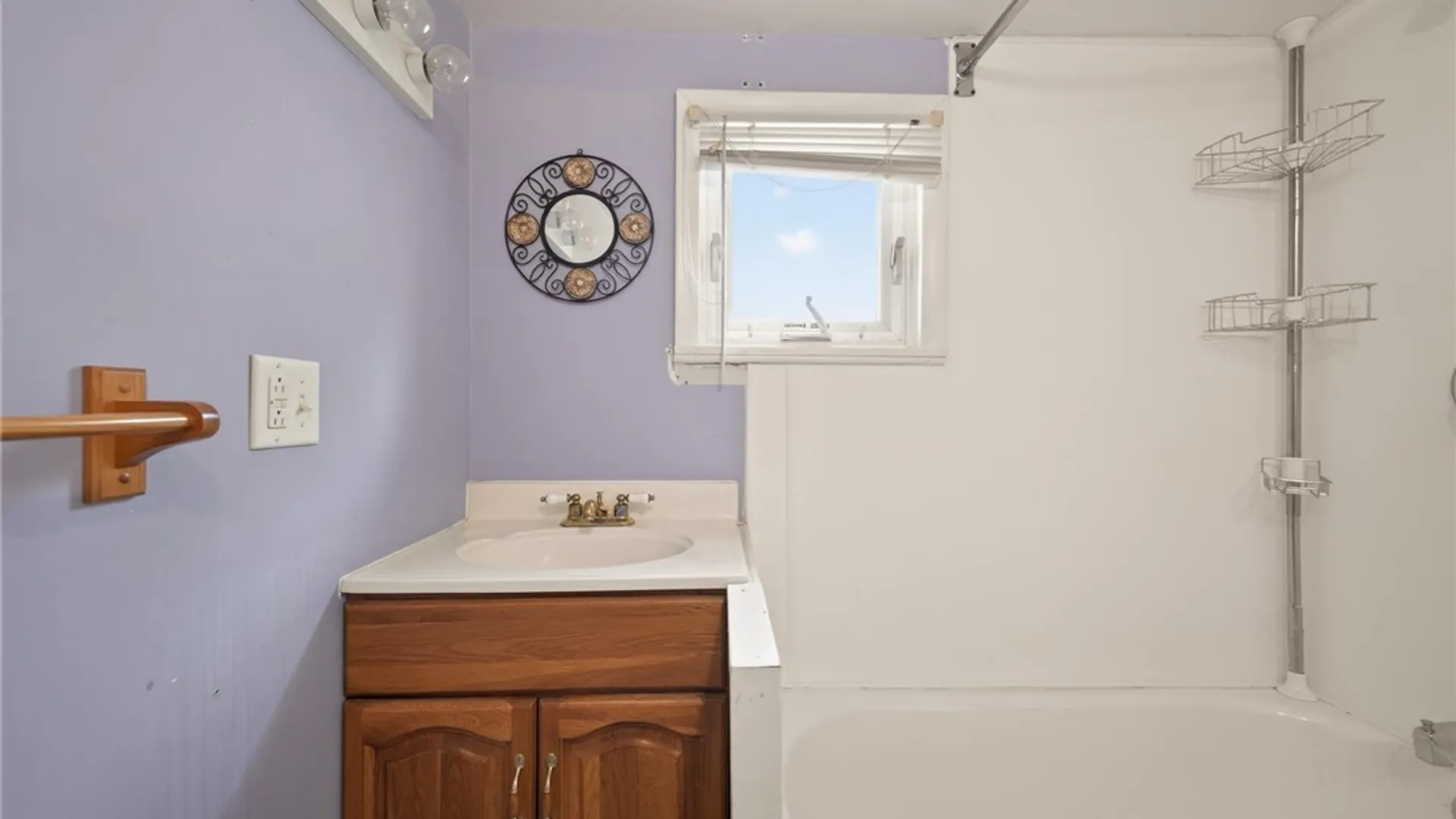 Property at 2 Pratt Road, Manchester, NY 14504 32