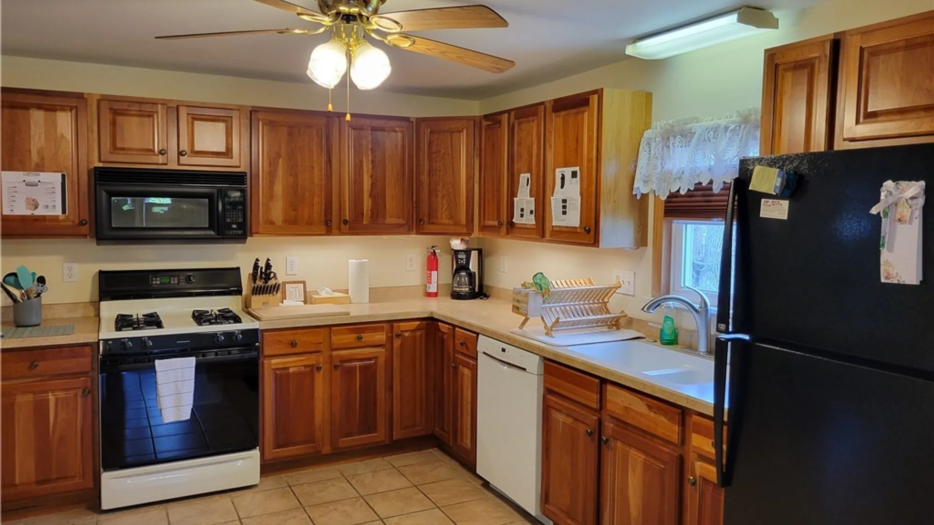 Property at 98 Genesee Street, Auburn, NY 13021 25
