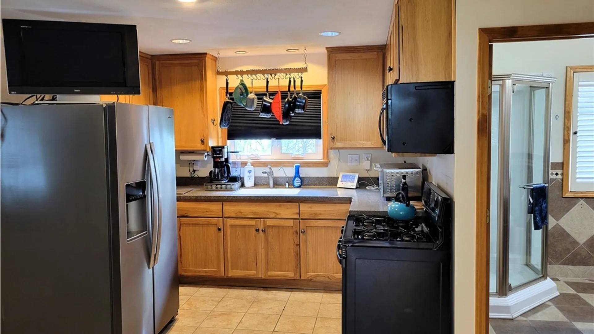 Property at 98 Genesee Street, Auburn, NY 13021 7