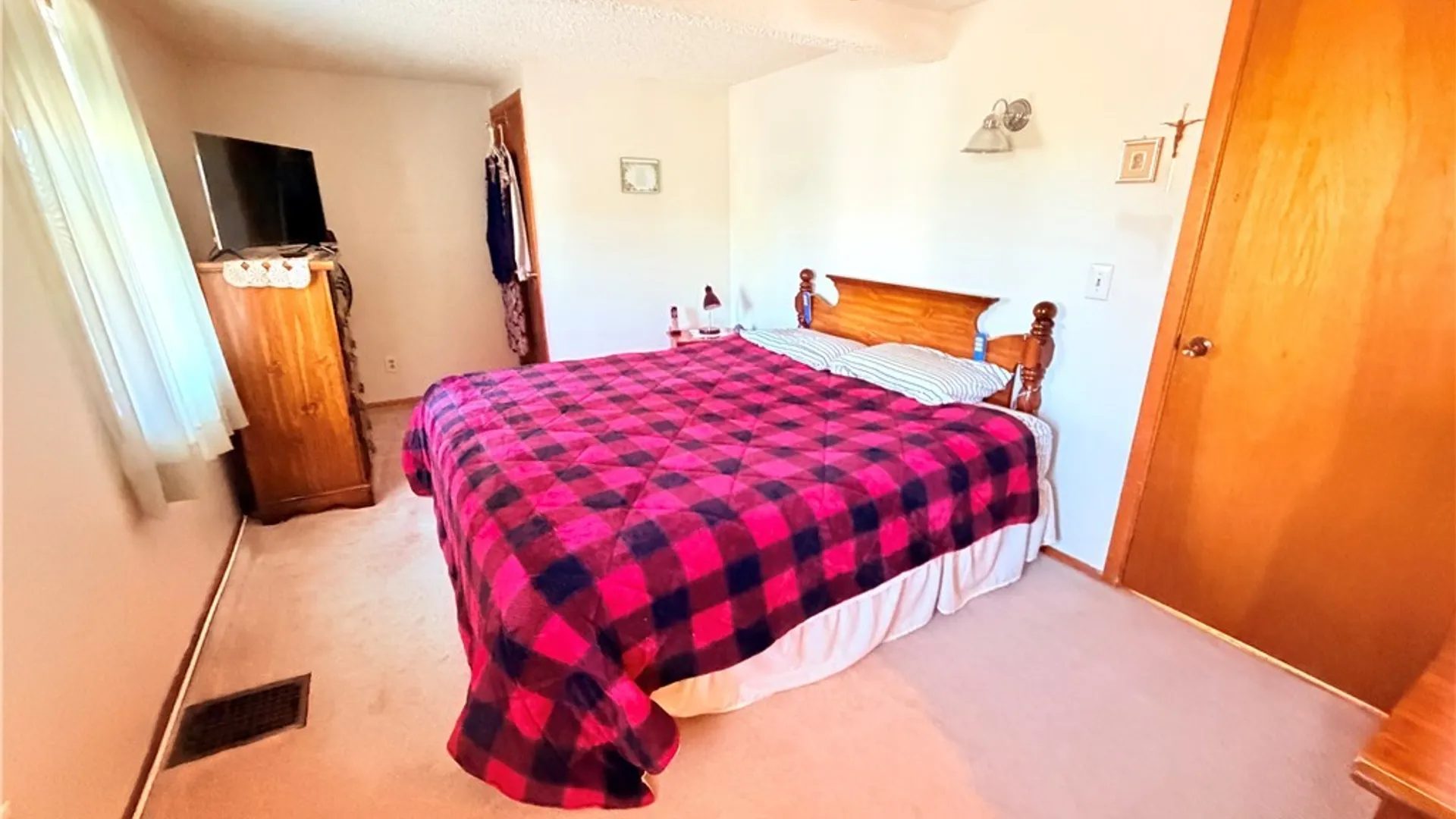 Property at 107 Downing Street, Buffalo, NY 14220 11