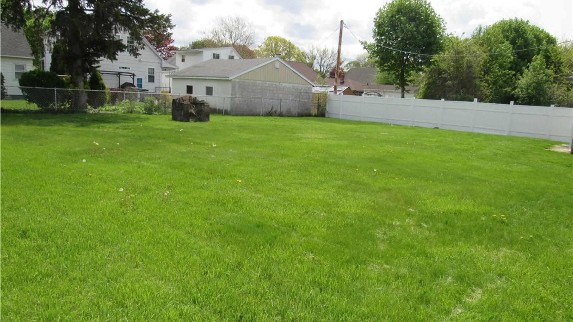 Property at 266 Moulson Street, Rochester, NY 14621 4