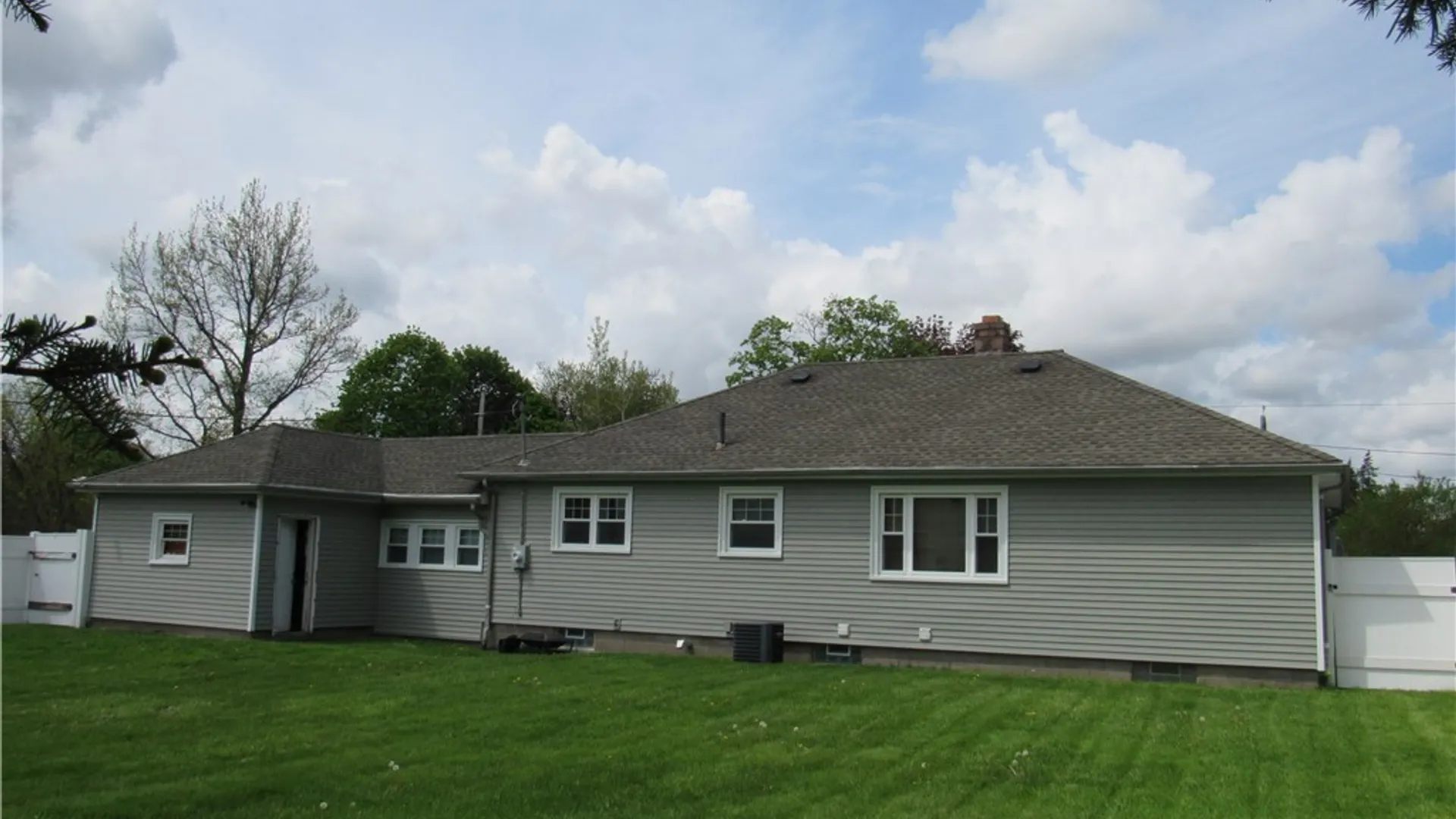 Property at 266 Moulson Street, Rochester, NY 14621 5