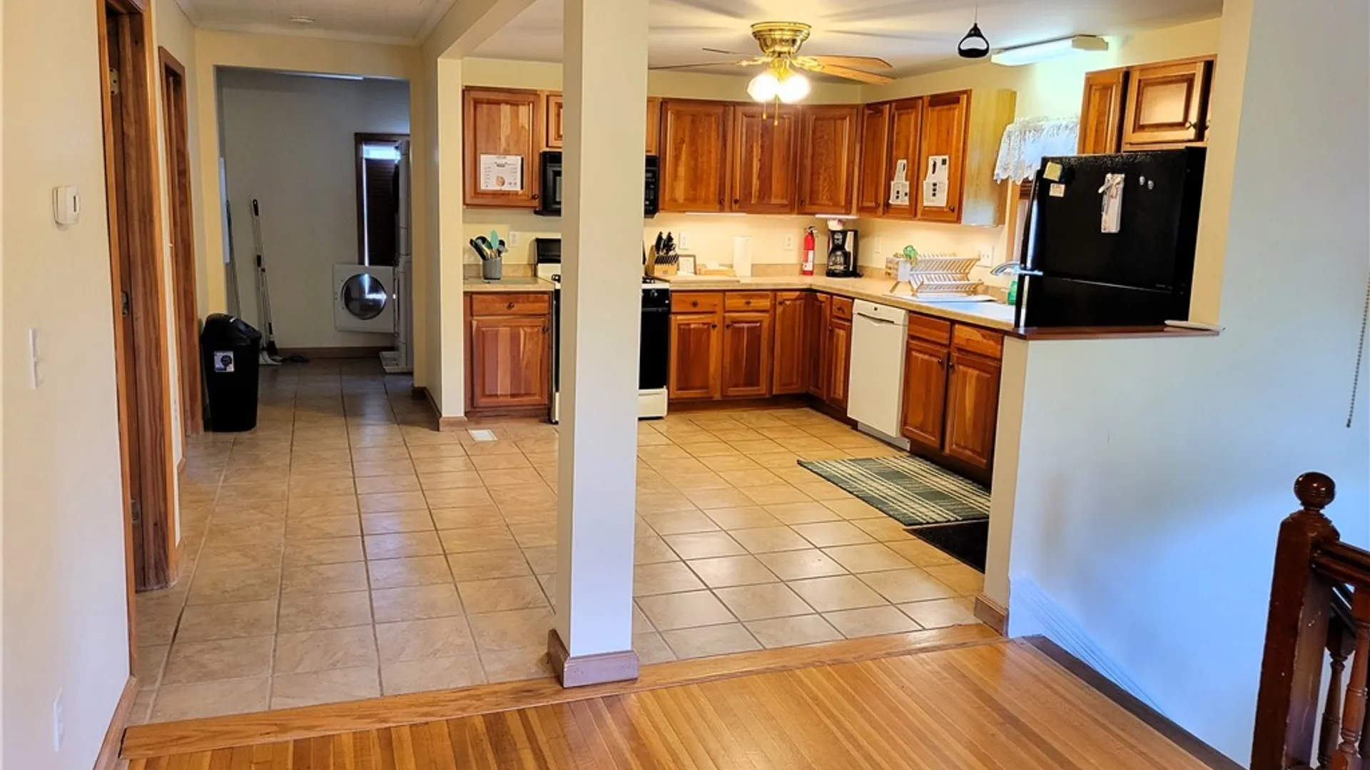 Property at 98 Genesee Street, Auburn, NY 13021 34