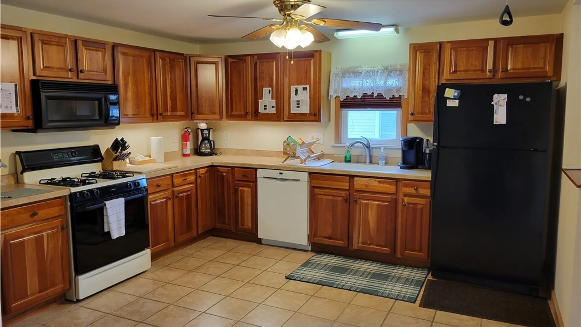 Property at 98 Genesee Street, Auburn, NY 13021 35