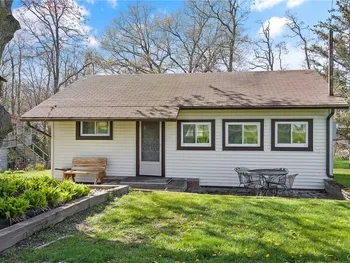 Property at 35551/553 NY-12E, Cape Vincent, NY 13618