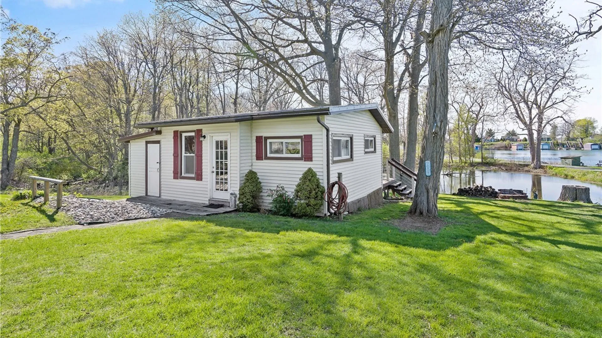 Property at 35551/553 NY-12E, Cape Vincent, NY 13618 22