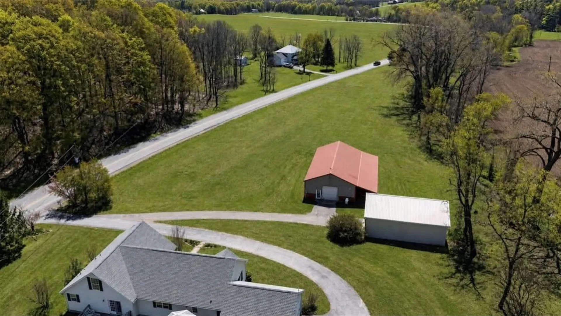 Property at 8628 Garlinghouse Road, Naples, NY 14512 2