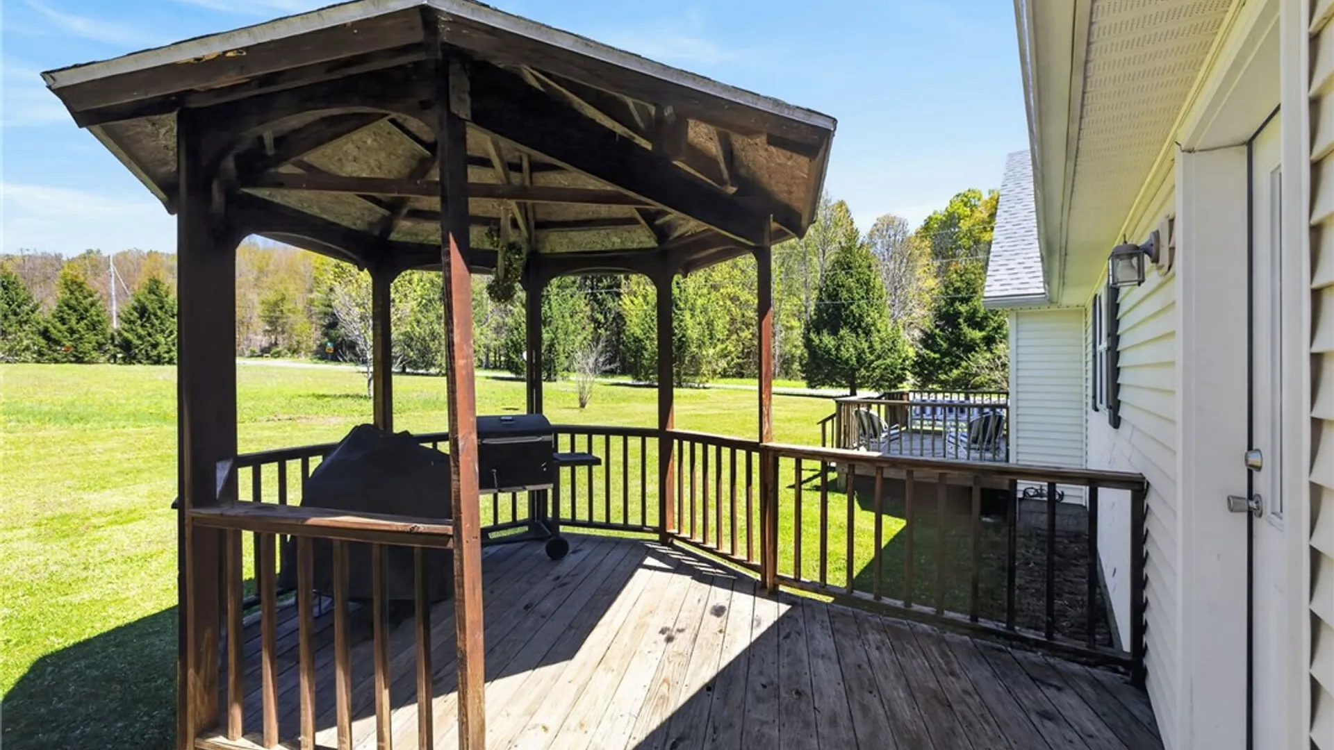 Property at 8628 Garlinghouse Road, Naples, NY 14512 38