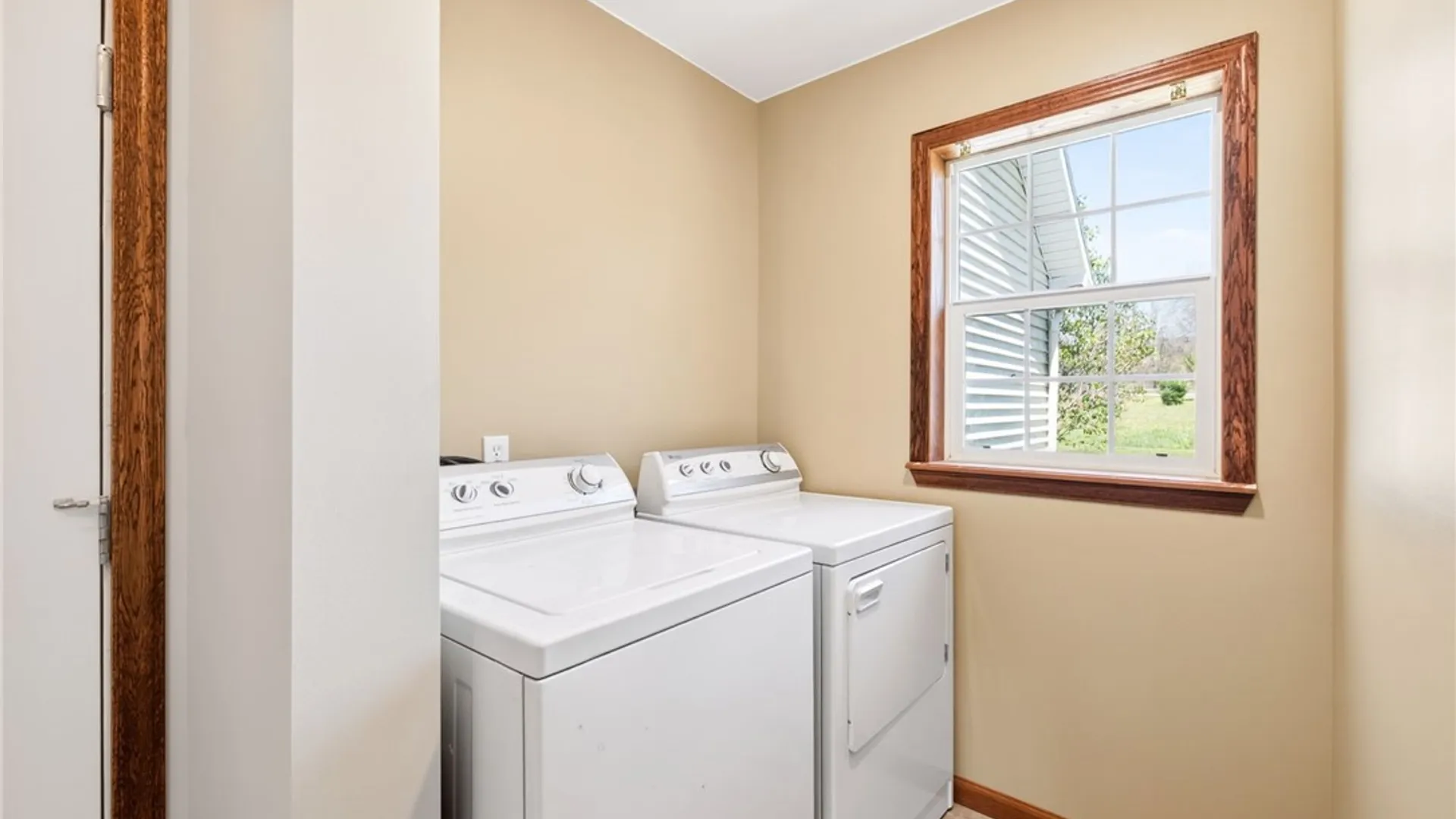 Property at 8628 Garlinghouse Road, Naples, NY 14512 6