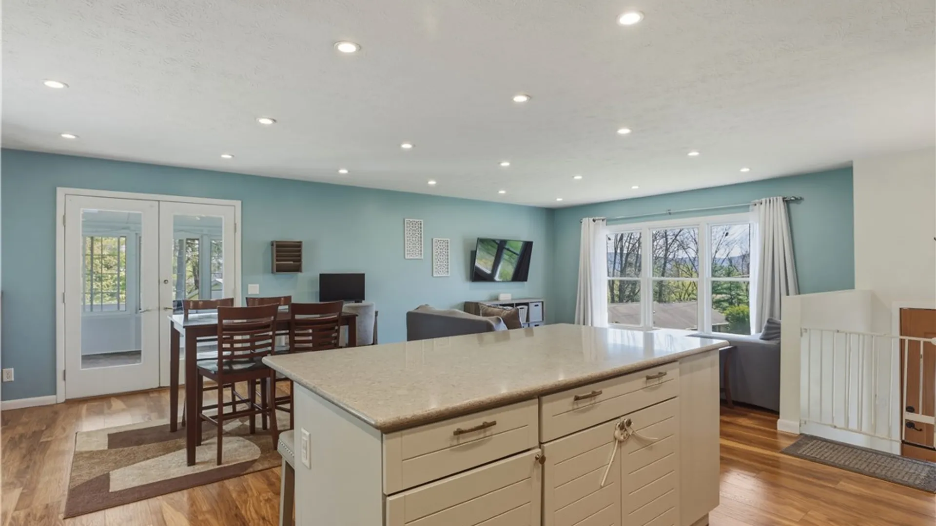 Property at 125 Bradley Court, Horseheads, NY 14845 15