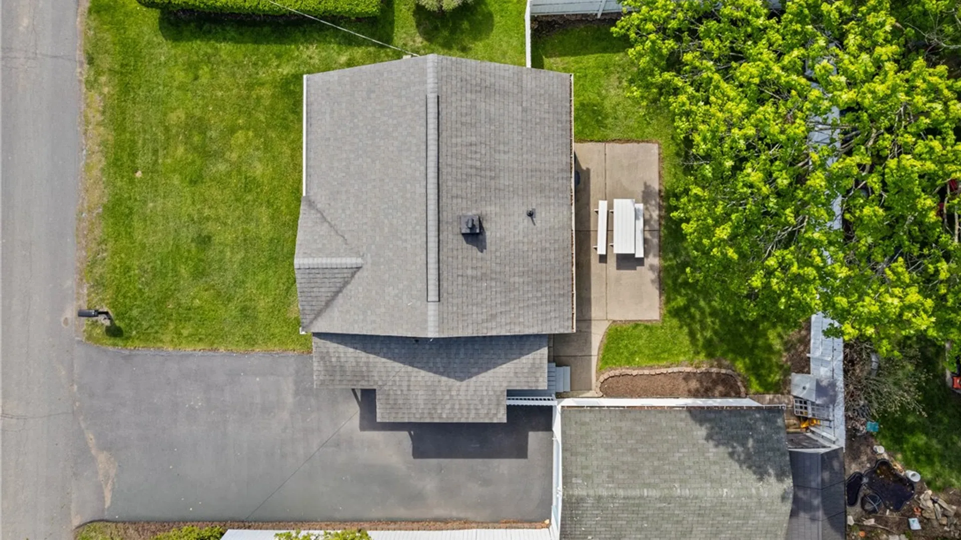Property at 37 Hazelhurst Avenue, Owasco, NY 13021 24