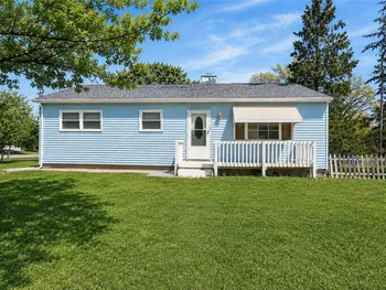 Property at 157 Hollybrook Road, Henrietta, NY 14623