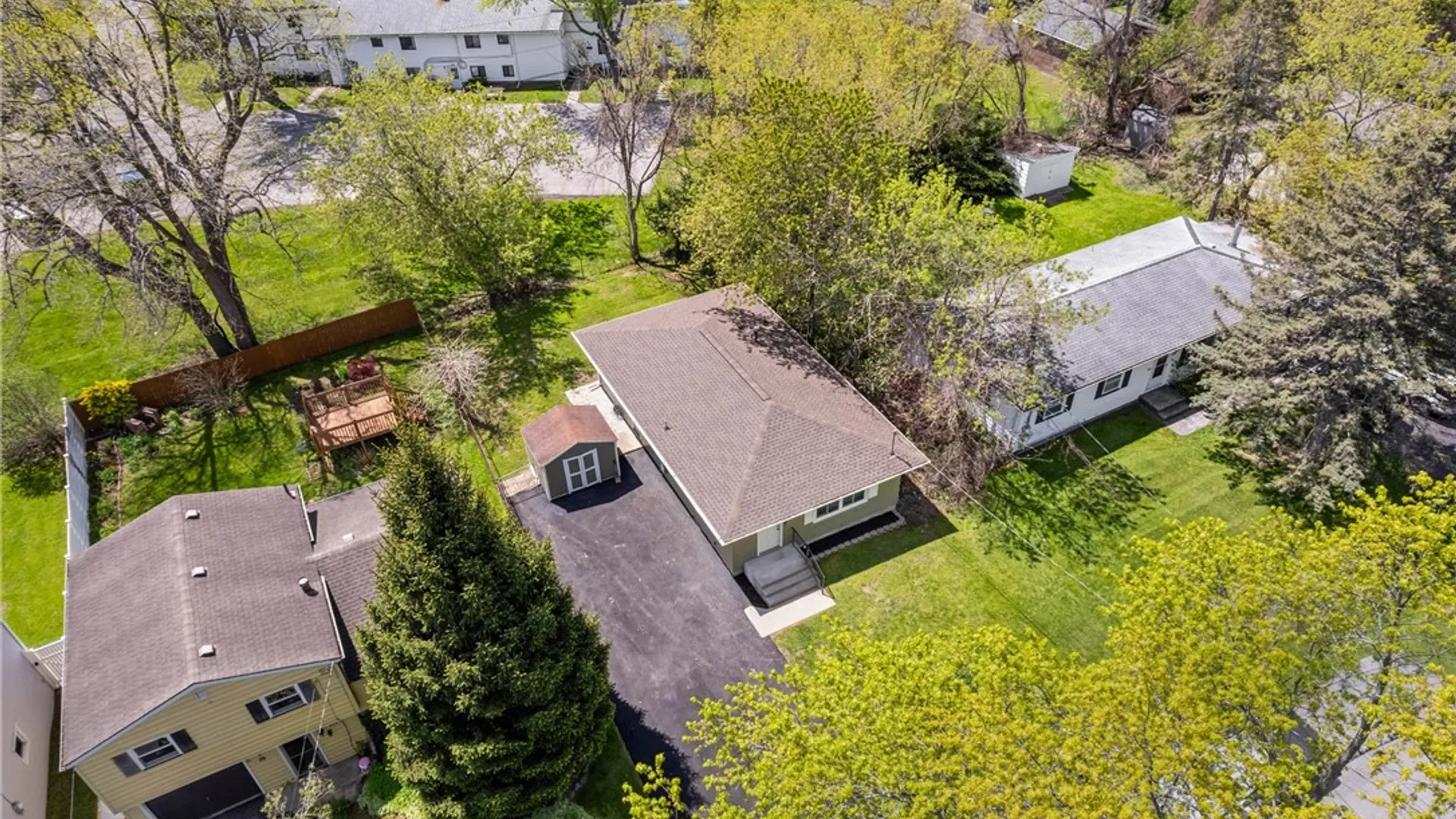 Property at 277 Wolcott Avenue, Gates, NY 14606 36