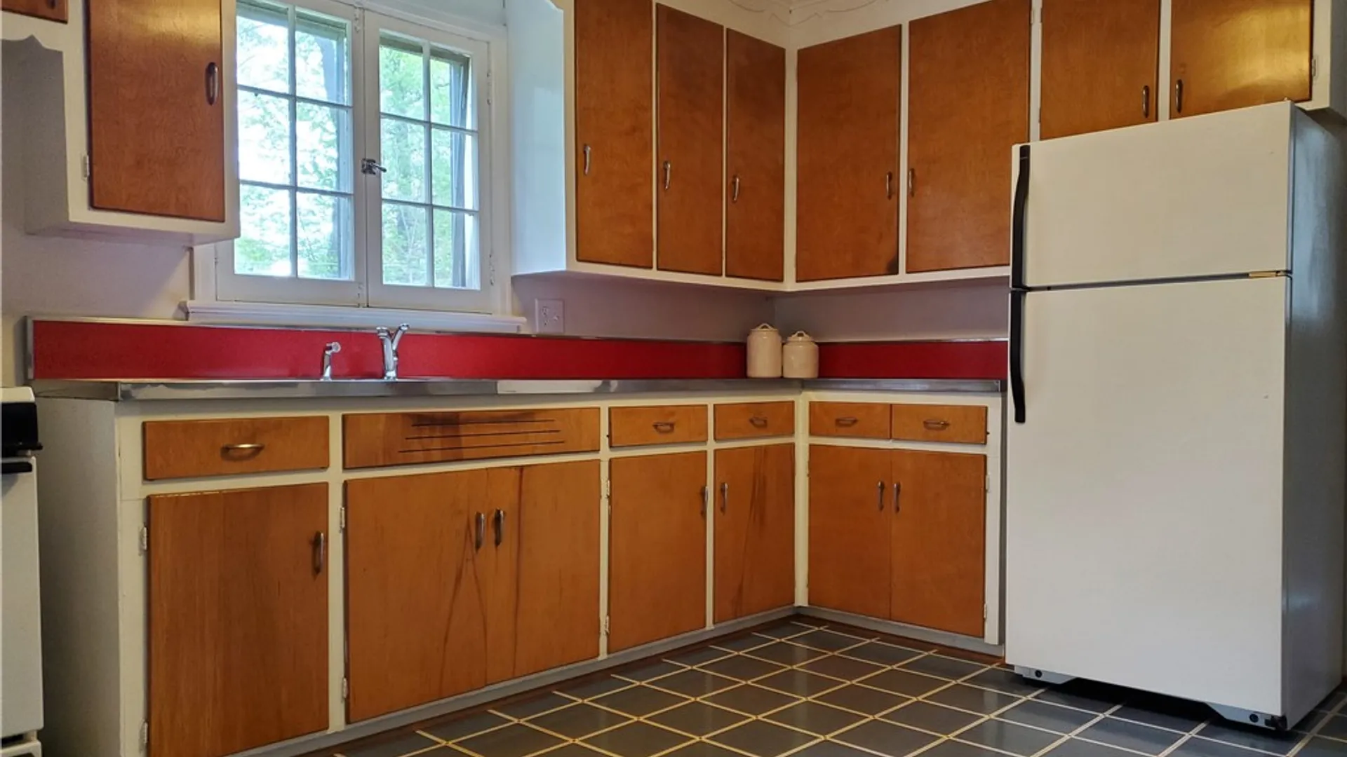 Property at 125 Sydenham Road, Irondequoit, NY 14609 30