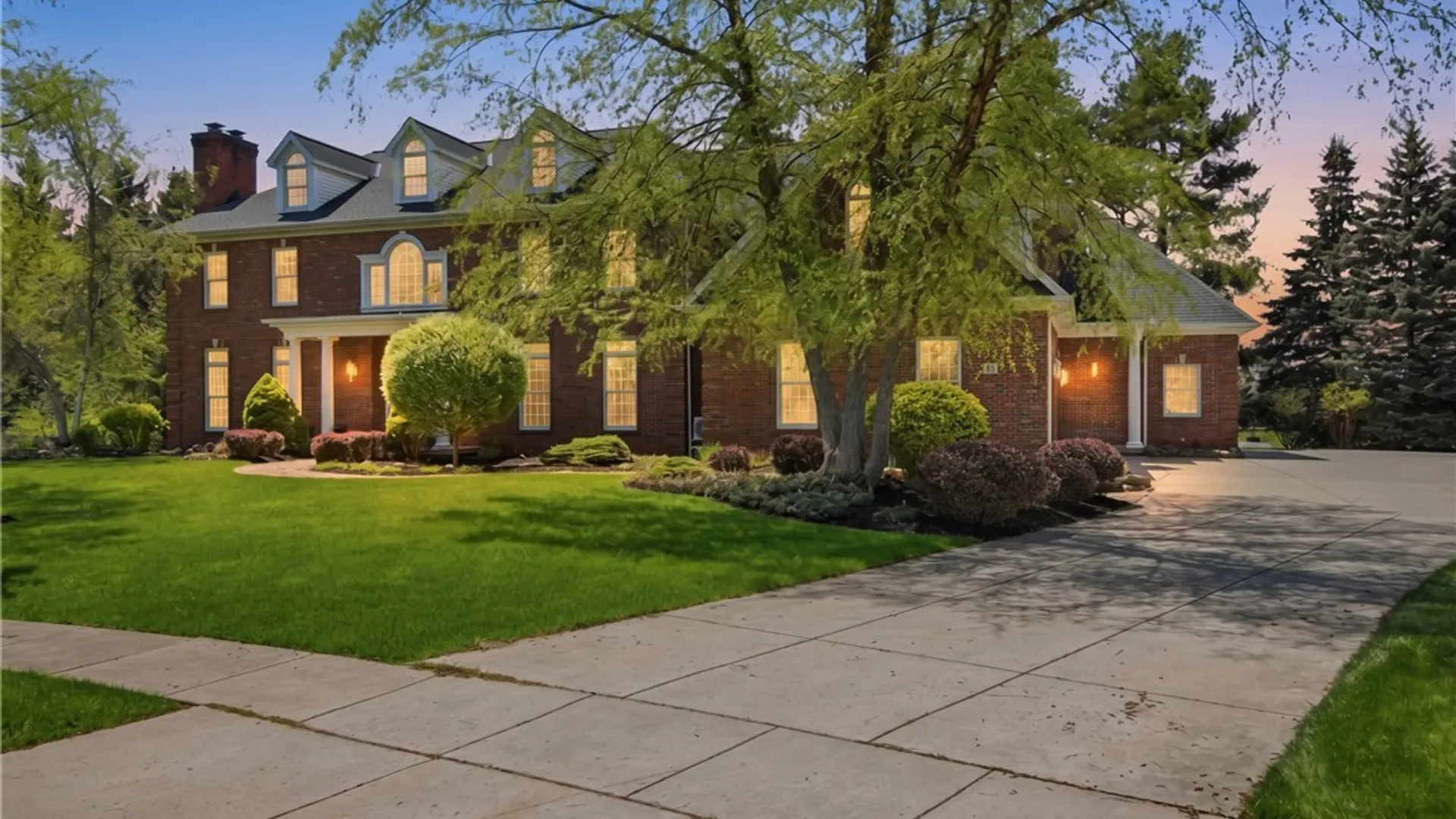 Property at 85 Galileo Drive, Amherst, NY 14221 2