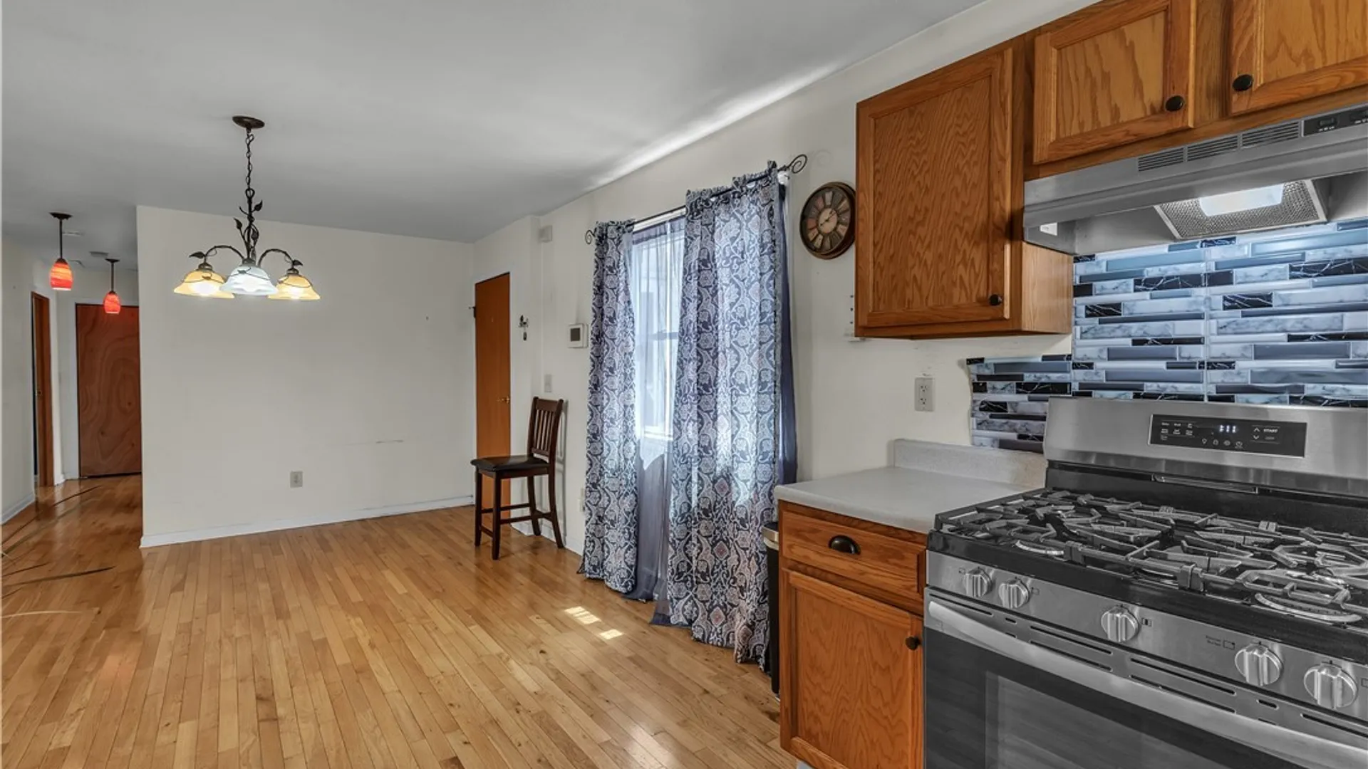 Property at 31 Johnson Street, Buffalo, NY 14212 17