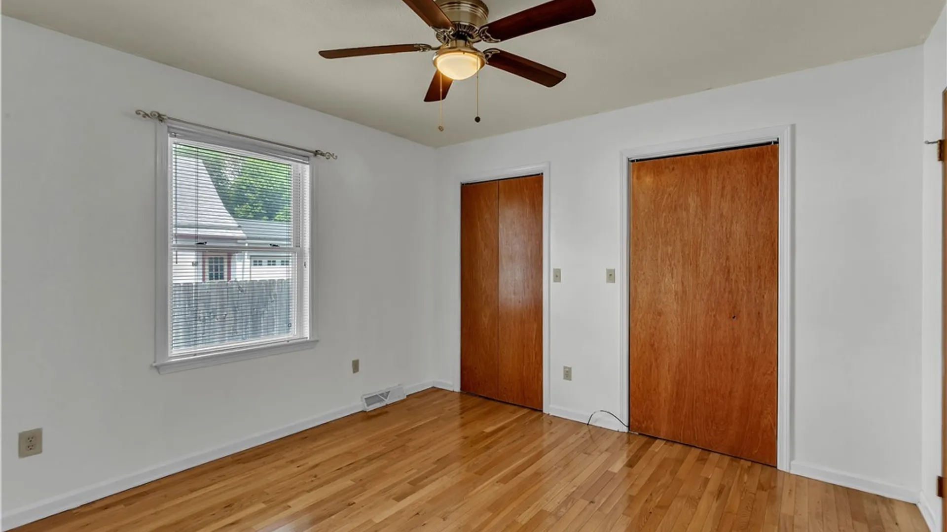 Property at 31 Johnson Street, Buffalo, NY 14212 24