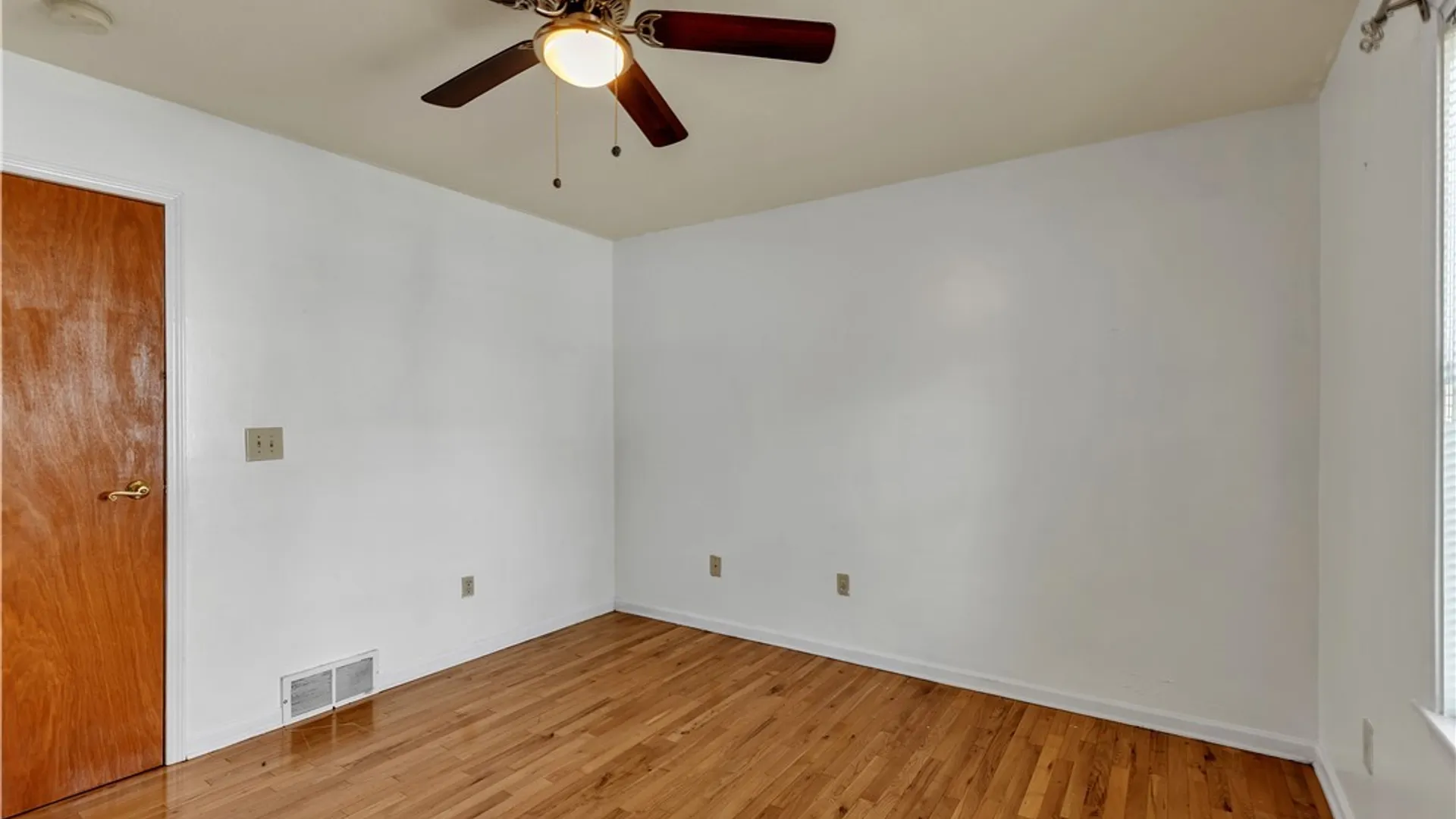 Property at 31 Johnson Street, Buffalo, NY 14212 25