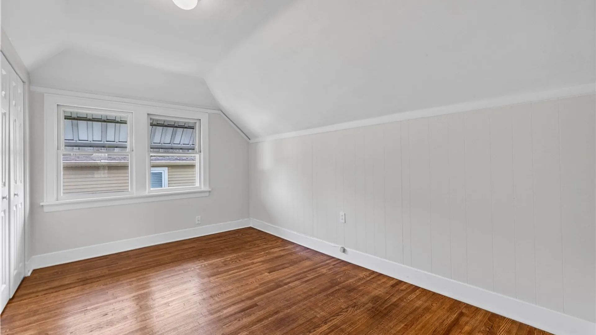 Property at 570 Edgewood Avenue, Brighton, NY 14618 22