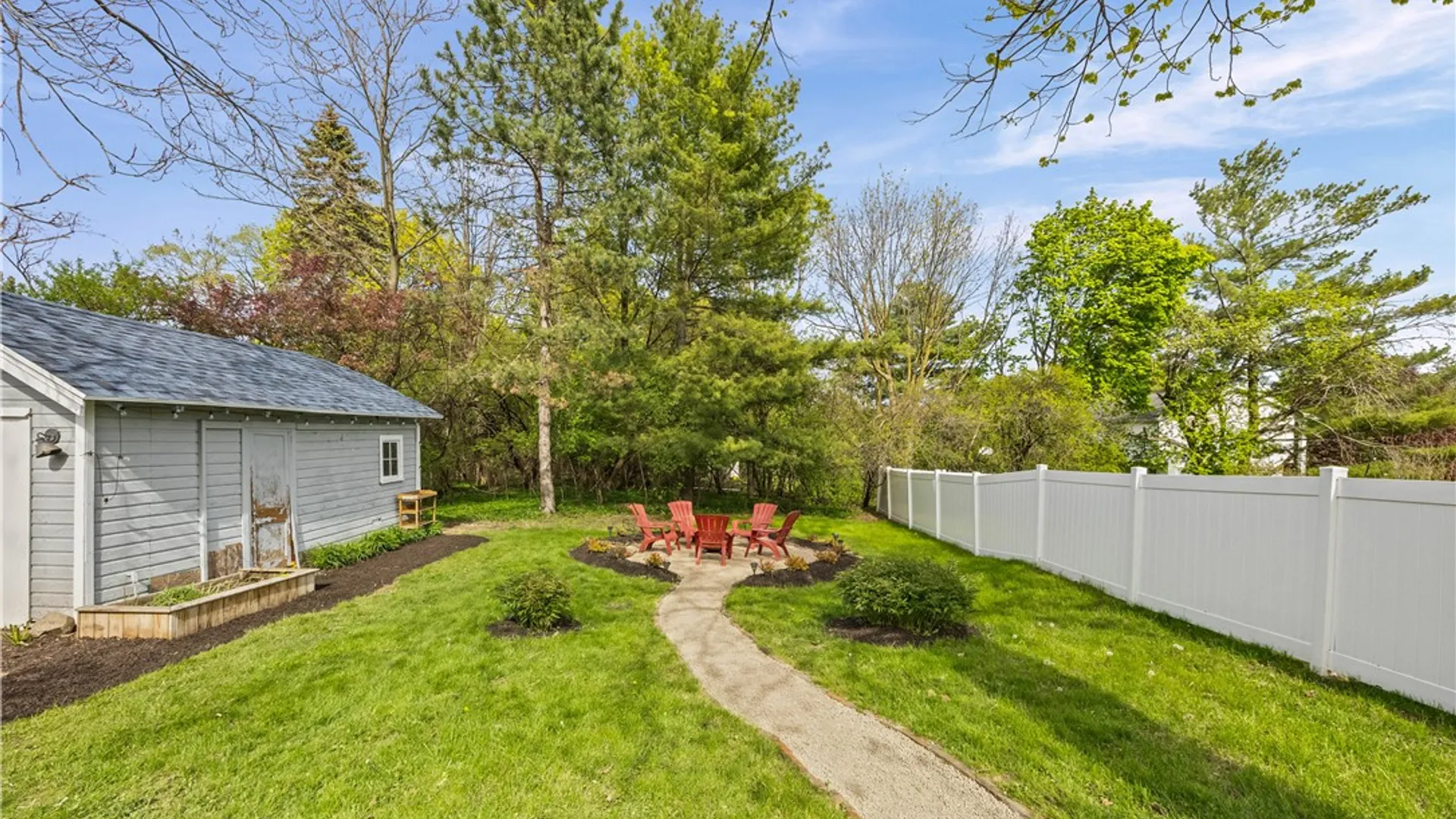 Property at 570 Edgewood Avenue, Brighton, NY 14618 28