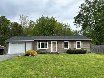 203 Leopold Blvd, Van Buren, NY 13209