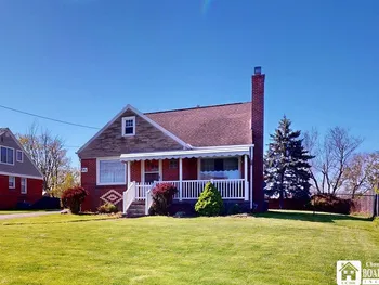 Property at 645 Mapleview Rd, Cheektowaga, NY 14225