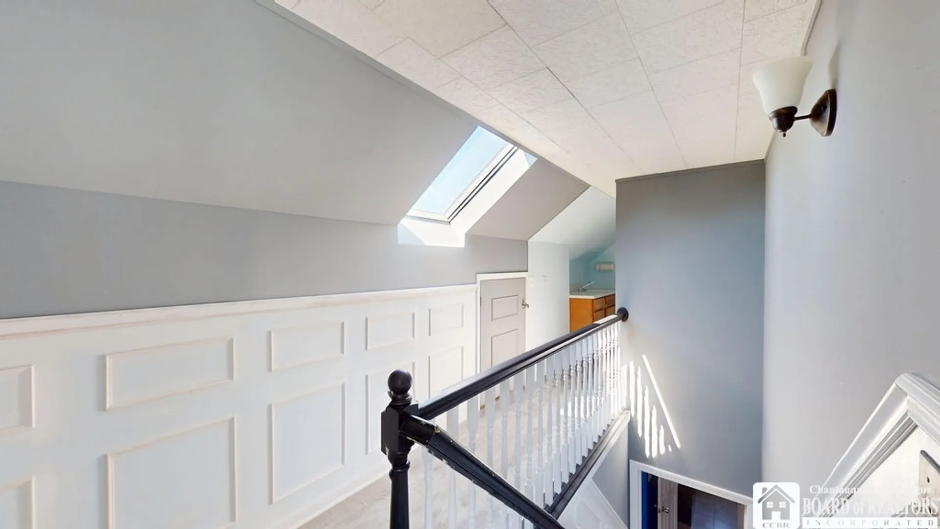 Property at 645 Mapleview Rd, Cheektowaga, NY 14225 28
