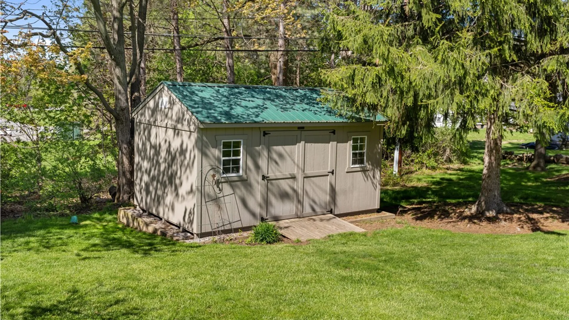 Property at 29 Pleasant Way, Parma, NY 14468 24