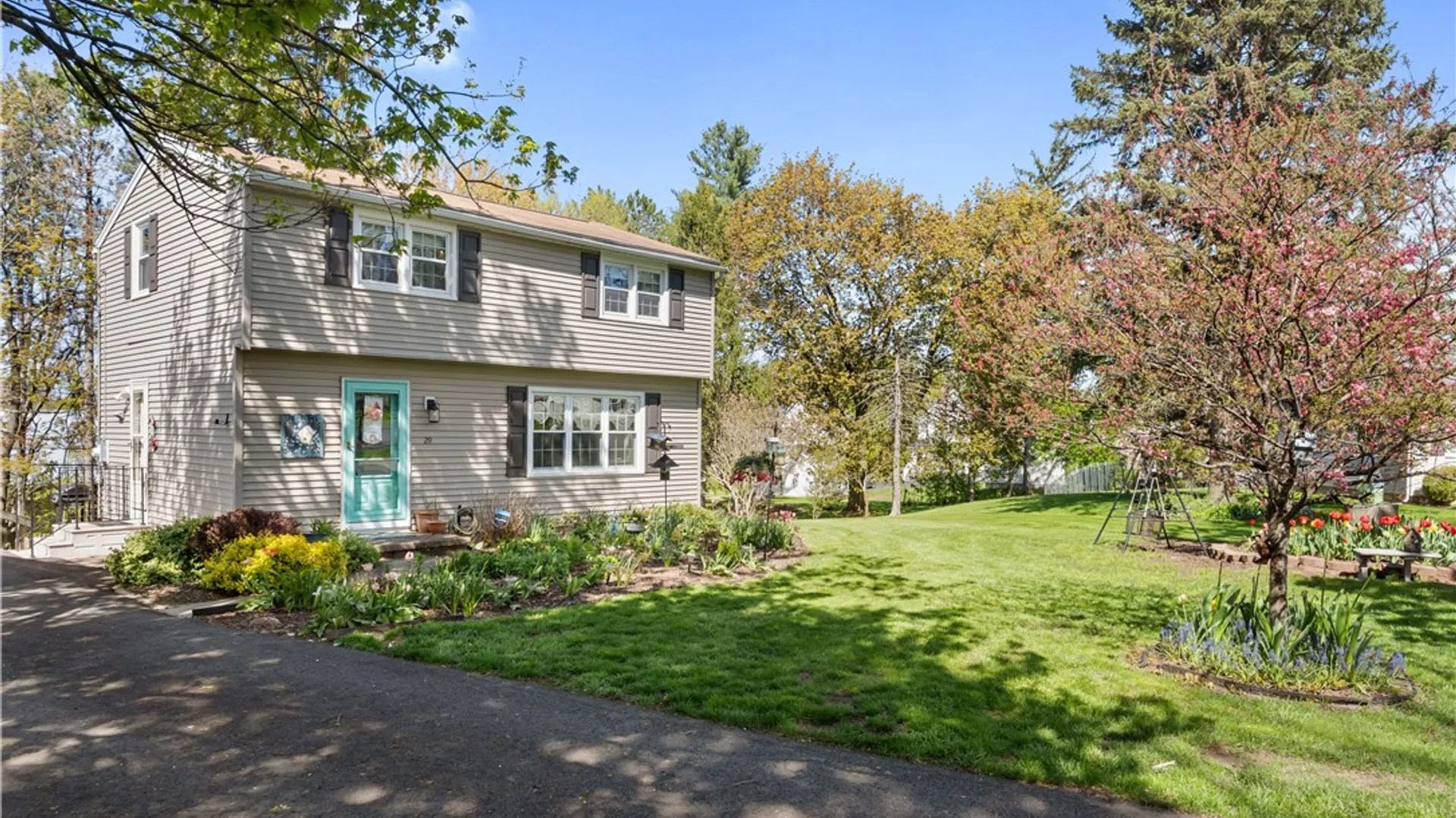 Property at 29 Pleasant Way, Parma, NY 14468 30