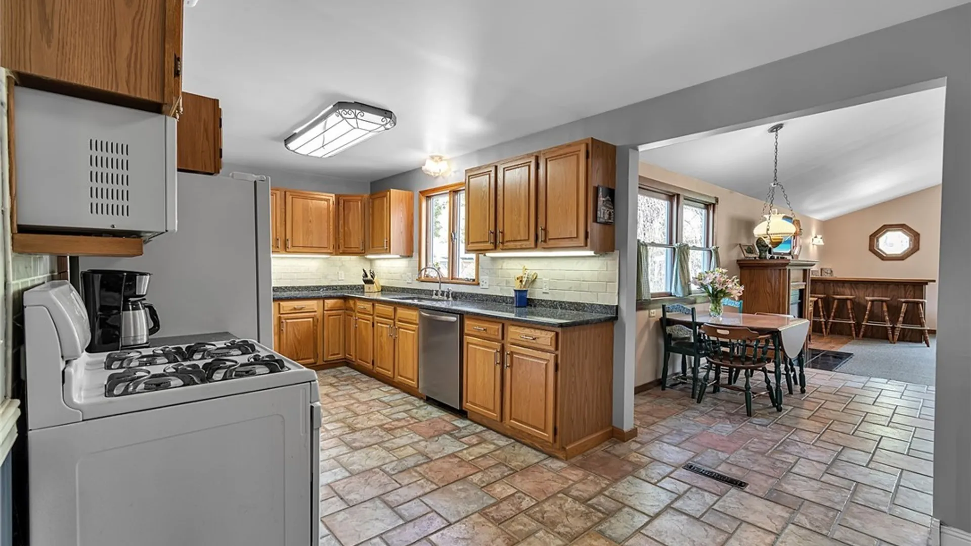 Property at 59 Weigand Street, West Seneca, NY 14224 17