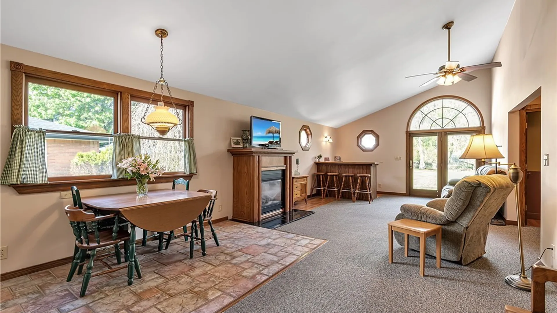 Property at 59 Weigand Street, West Seneca, NY 14224 24