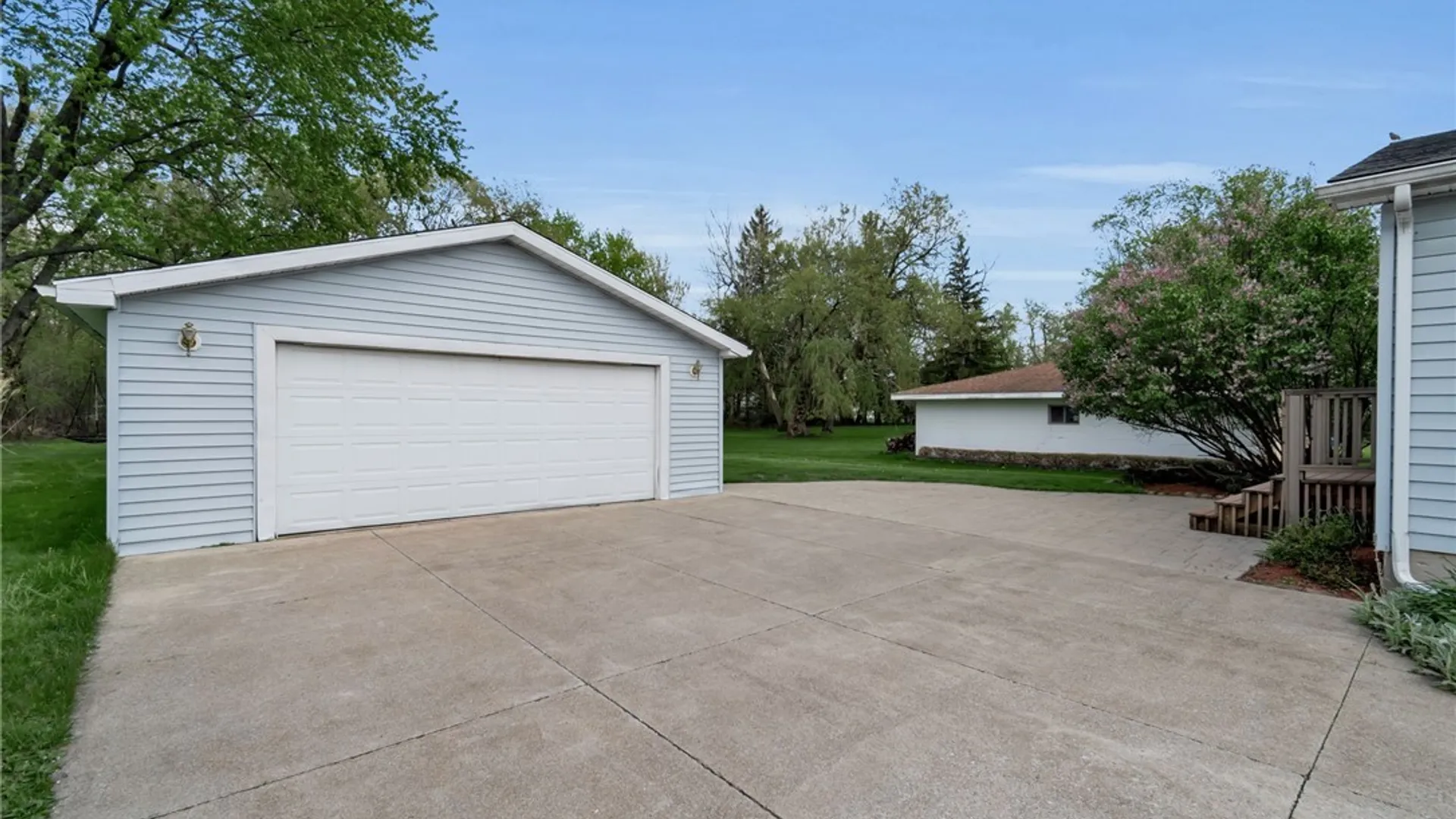 Property at 59 Weigand Street, West Seneca, NY 14224 6