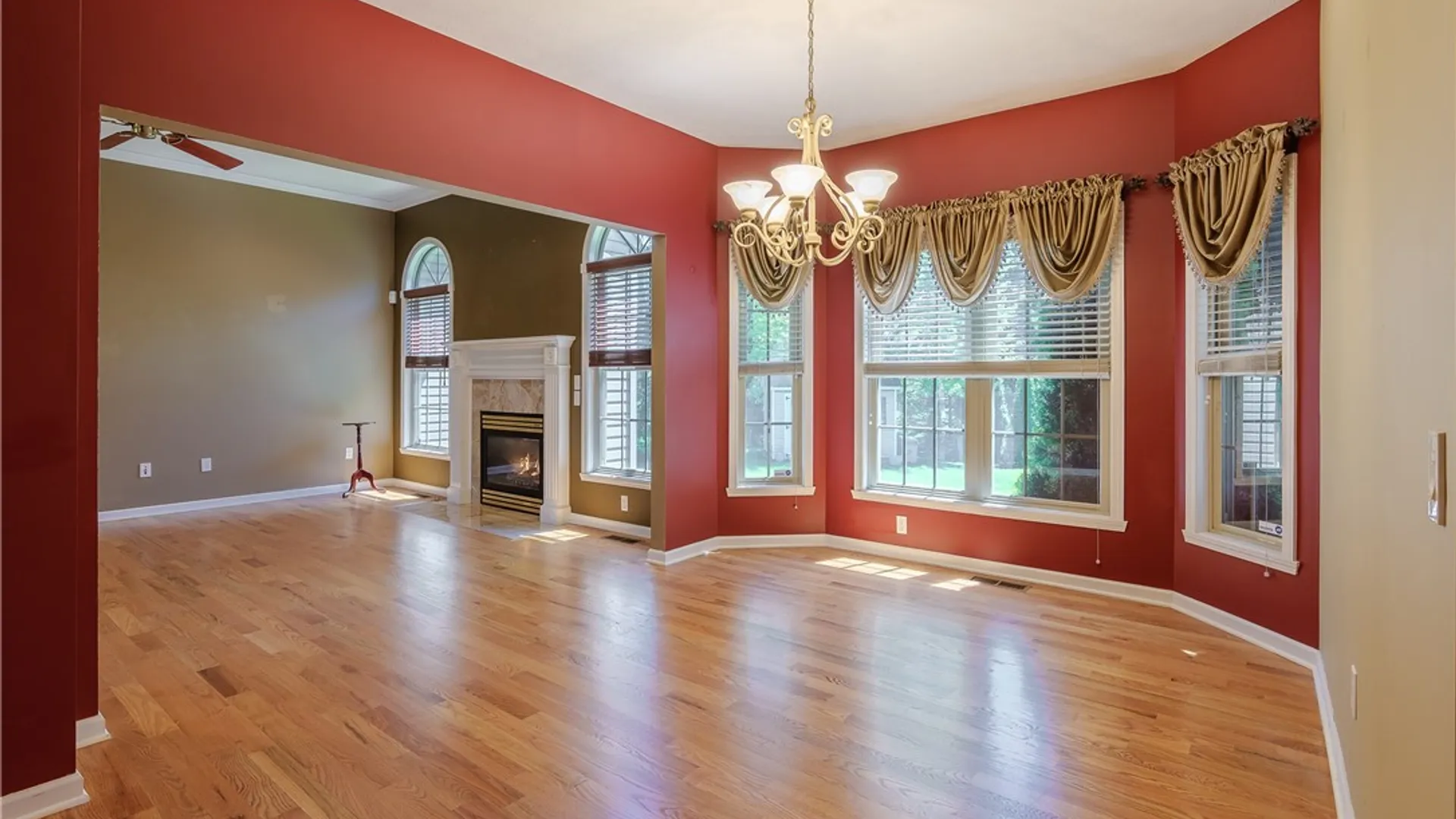 Property at 133 Leamington Circle, Greece, NY 14626 14