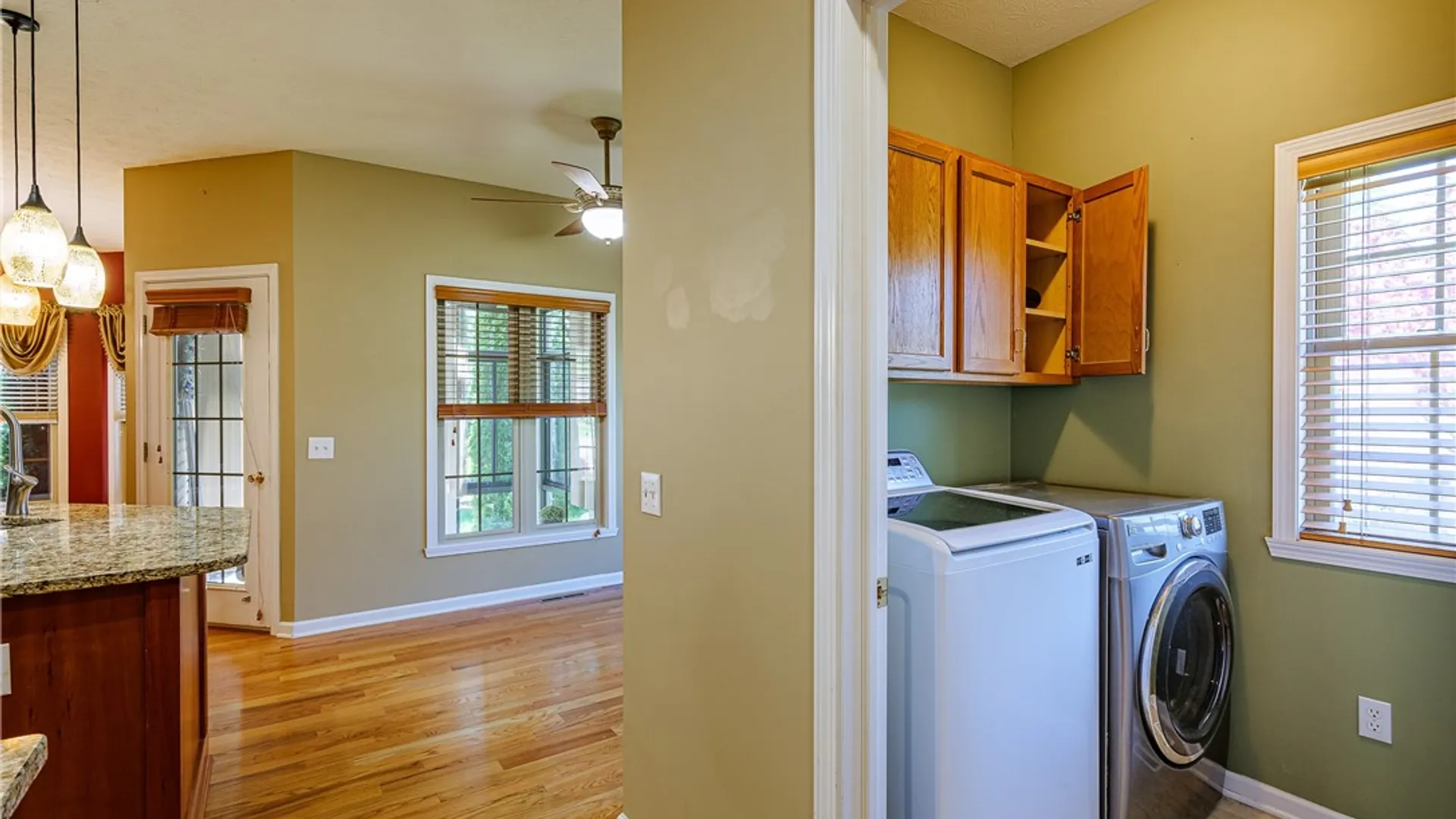Property at 133 Leamington Circle, Greece, NY 14626 19