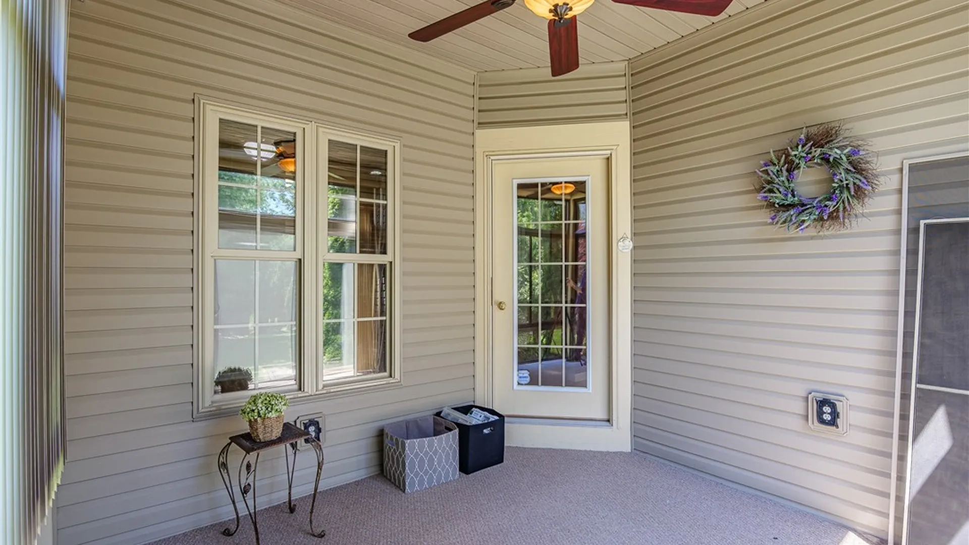 Property at 133 Leamington Circle, Greece, NY 14626 39