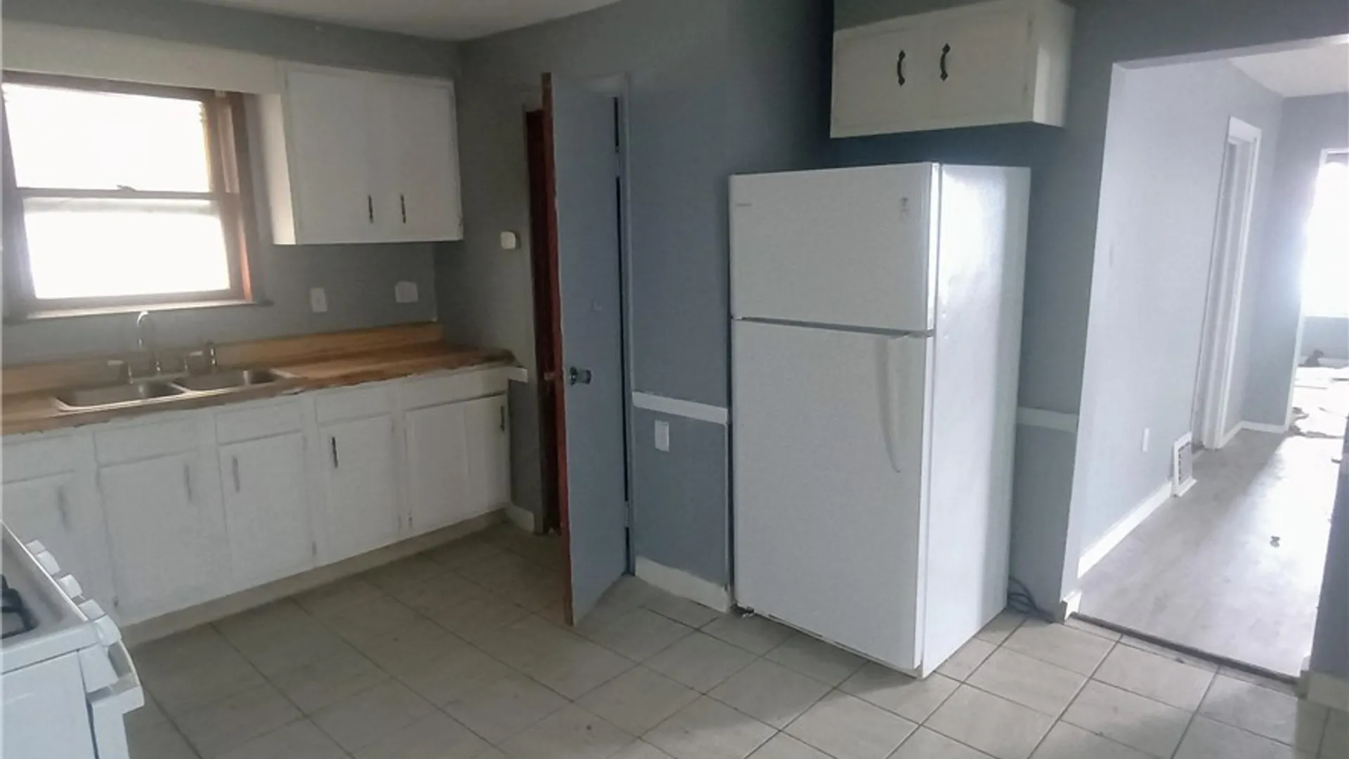 Property at 953 Emerson Avenue, Syracuse, NY 13204 4