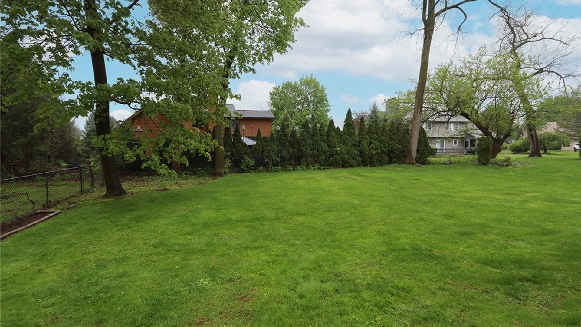 Property at 1 Sparrow Lane, DeWitt, NY 13066 43