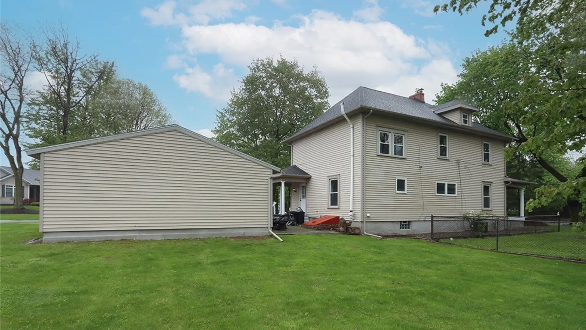 Property at 1 Sparrow Lane, DeWitt, NY 13066 44